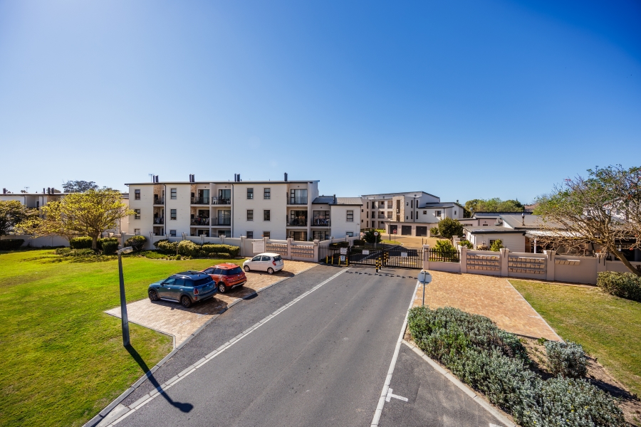 2 Bedroom Property for Sale in Sonstraal Heights Western Cape